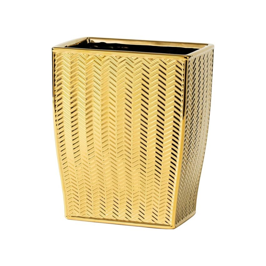 gold decor accessories