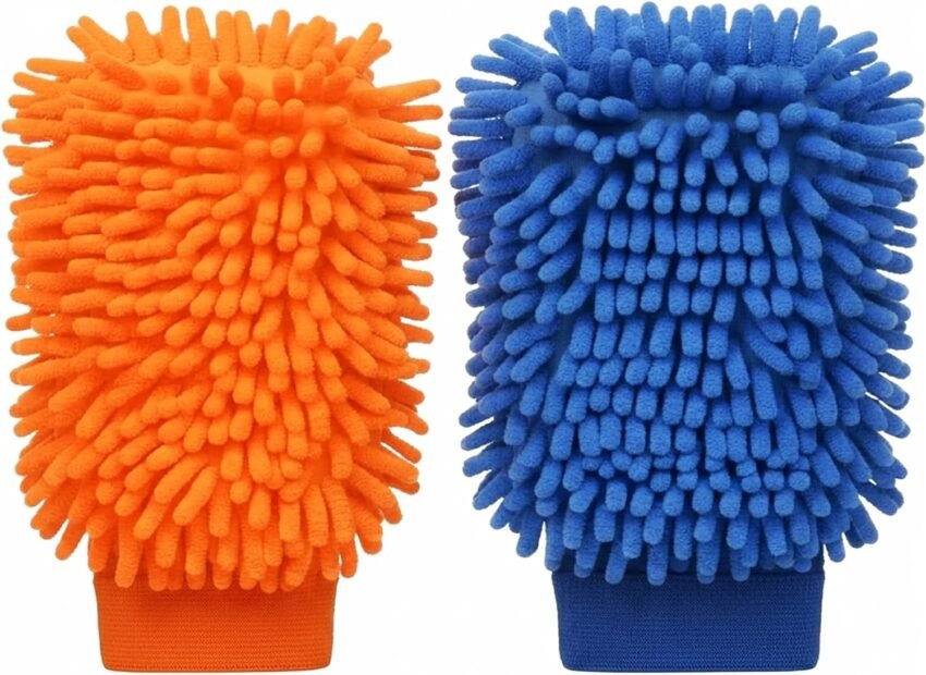 Amazon Basics Microfiber Wash Mitts