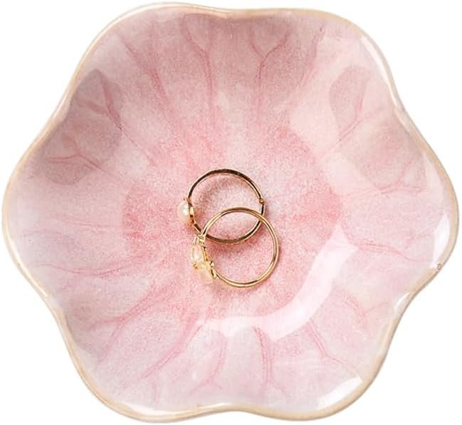 female decor accessories