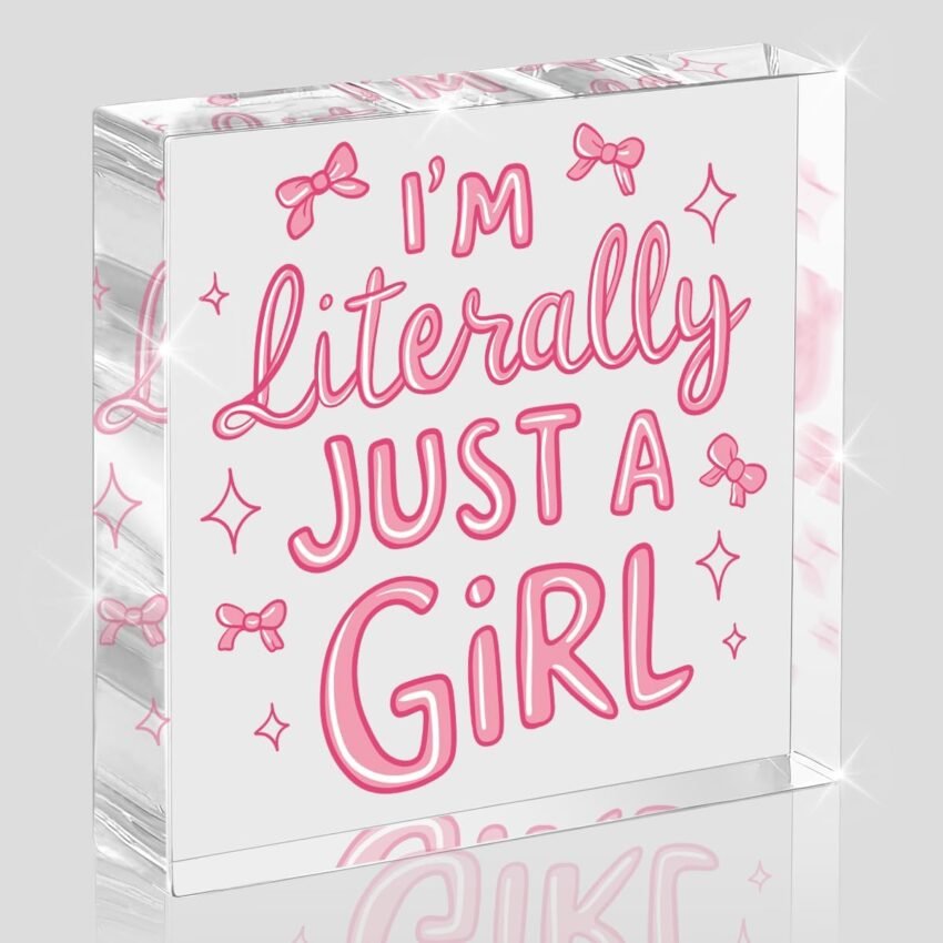 female decor accessories
